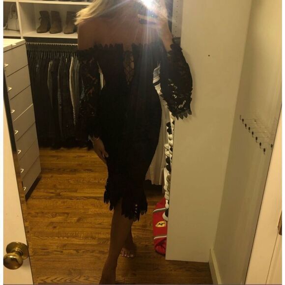 NICHOLAS Botanical Off Shoulder Midi Lace Bell Sleeve Dress - Picture 8 of 9